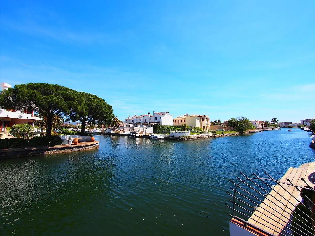Apartment Port Banyuls-2 By Interhome エンプリアブラバ